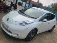 https://riyasewana.com/uploads/nissan-nissan-leaf-2012-2016003212452.jpg