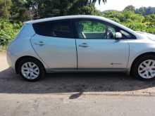 Nissan Leaf Azeo X Grade 2013 Car