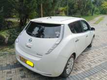 https://riyasewana.com/uploads/nissan-nissan-leaf-24170519812.jpg