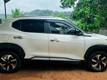 Nissan Magnite N-Connecta CVT Turbo 2025 SUV