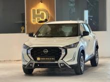 Nissan MAGNITE ACENTA AMT 2026 SUV