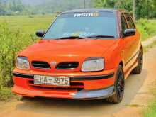 Nissan March 2000 Car