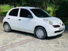 Nissan MARCH K12 2002 Car