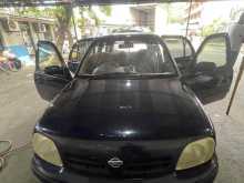 Nissan March 2000 Car