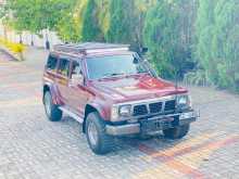Nissan Patrol Y60 1985 SUV