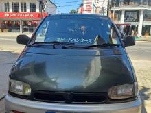 Nissan Serena 1994 Van