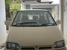 Nissan Serena 1994 Van