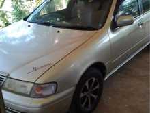 Nissan Sunny 2000 Car