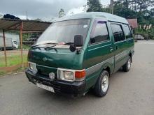 Nissan Vanette 1990 Van