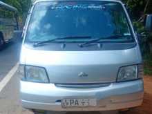 Nissan Vanette 2001 Van