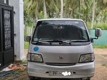 Nissan Vanette 2013 Van