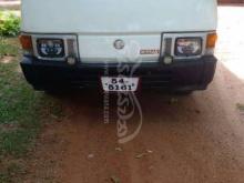 Nissan Vanette 1989 Van