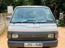 Nissan Vanette Bongo 1988 Van