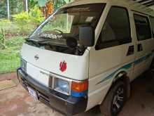 Nissan Vanette C22 1994 Van