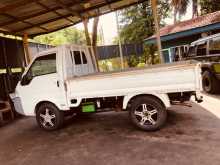 https://riyasewana.com/uploads/nissan-nissan-vannet-2002-514535212544.jpg