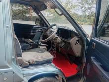 https://riyasewana.com/uploads/nissan-nissan-vannete-1694605406399.jpg