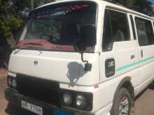 Nissan Vrg 1981 Van