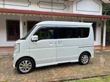 https://riyasewana.com/uploads/nissan-nissan-wagon-2015-195115312393.jpg