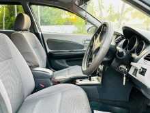 https://riyasewana.com/uploads/nissan-nissan-wingroad-2002-2117083012614.jpg