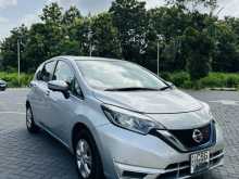 Nissan Note E Power 2017 Car