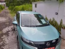 https://riyasewana.com/uploads/nissan-note-higst-1163331632632.jpg