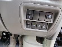 https://riyasewana.com/uploads/nissan-nv-100-1520460217315.jpg