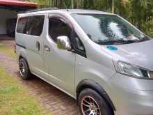 Nissan Nv 200 2011 Van