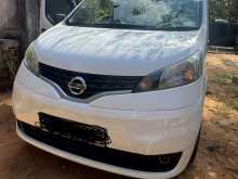 Nissan NV200 2013 Van