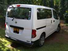Nissan NV200 2011 Van
