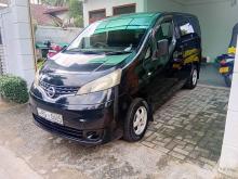 Nissan Nv200 2012 Van