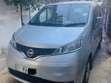 Nissan NV200 2016 Van