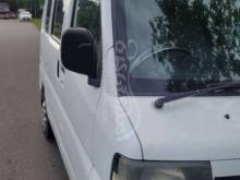 https://riyasewana.com/uploads/nissan-nv100-2610301663054.jpg