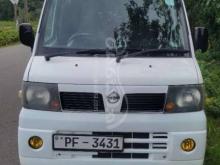 Nissan Clipper NV100 2009 Van