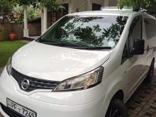 Nissan Nv200 2011 Van