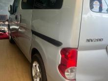 https://riyasewana.com/uploads/nissan-nv200-113202510126.jpg