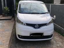 Nissan Nv200 2011 Van