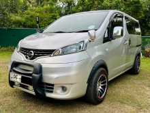 Nissan NV200 2011 Van