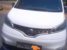 Nissan NV200 2012 Van