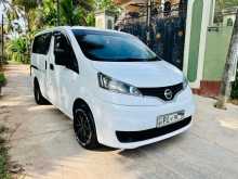 Nissan NV200 2016 Van