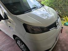 Nissan NV200 2013 Van