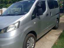 Nissan NV200 2011 Van