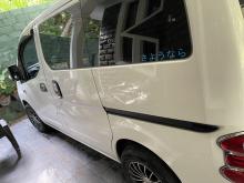 https://riyasewana.com/uploads/nissan-nv200-811251617256.jpg