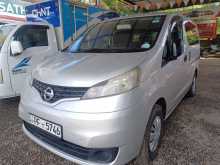 Nissan NV200 GL 2010 Van