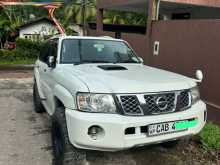 Nissan Patrol 2013 SUV