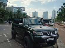 Nissan Patrol 2000 SUV