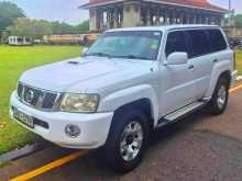 Nissan Patrol 2012 SUV