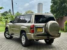 https://riyasewana.com/uploads/nissan-patrol-diesal-2014-3010285812084.jpg
