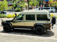 https://riyasewana.com/uploads/nissan-patrol-y60-1991-1420132712652.jpg