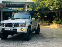 https://riyasewana.com/uploads/nissan-patrol-y61-2005-412123412362.jpg