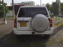 https://riyasewana.com/uploads/nissan-patrol-y61-61802556956.jpg